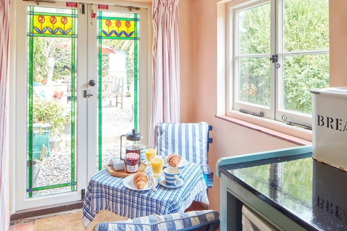 Mariner'S Cottage - On Kingsdown Beach Deal Dış mekan fotoğraf